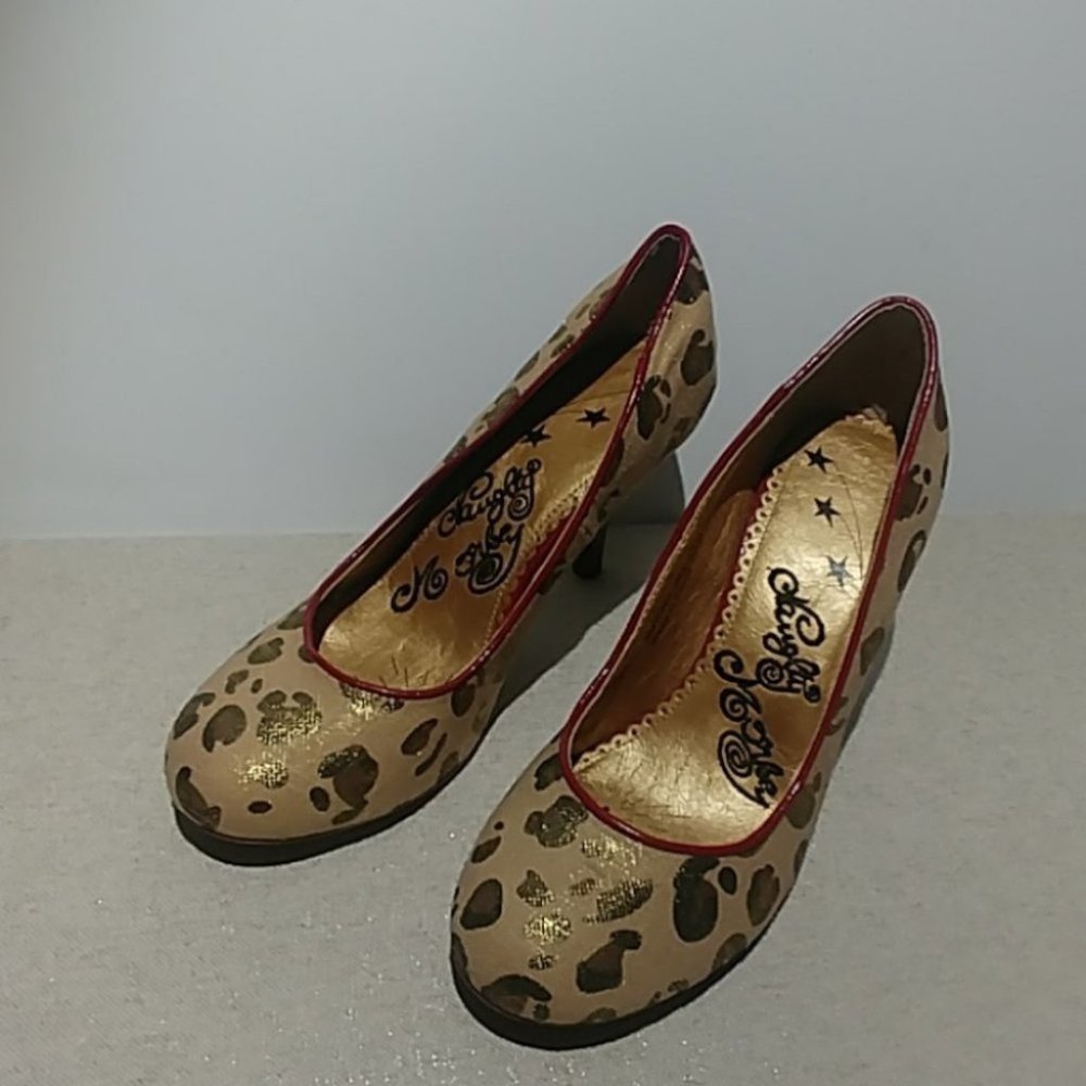 Naughty Monkey Heels 7.5